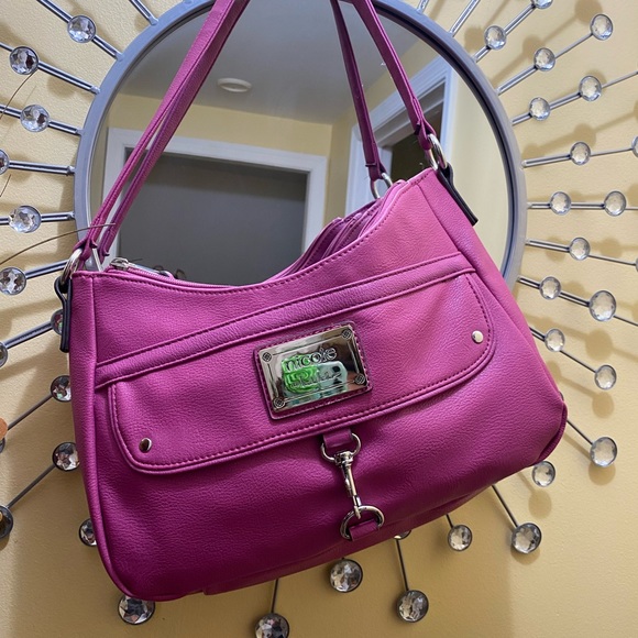 NICOLE by NICOLE MILLER - Picture 3 of 10